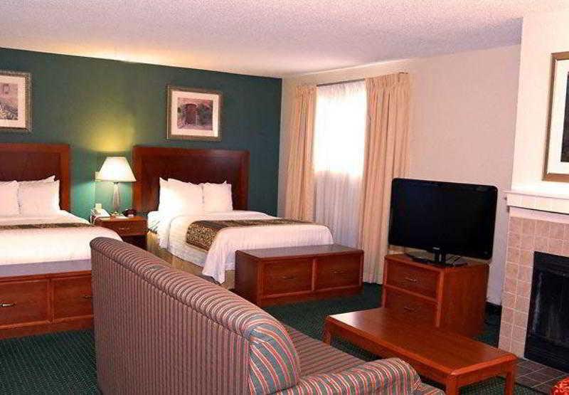 Sonesta Es Providence - Airport Hotel 3*