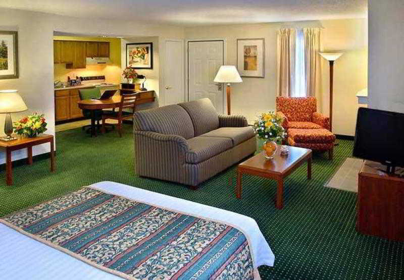 Sonesta Es Providence - Airport 3*