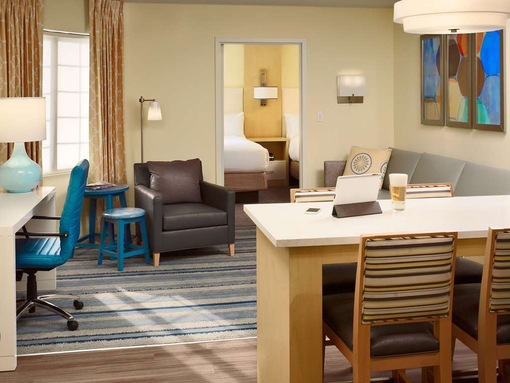 Hotel Sonesta Es Providence - Airport 3*